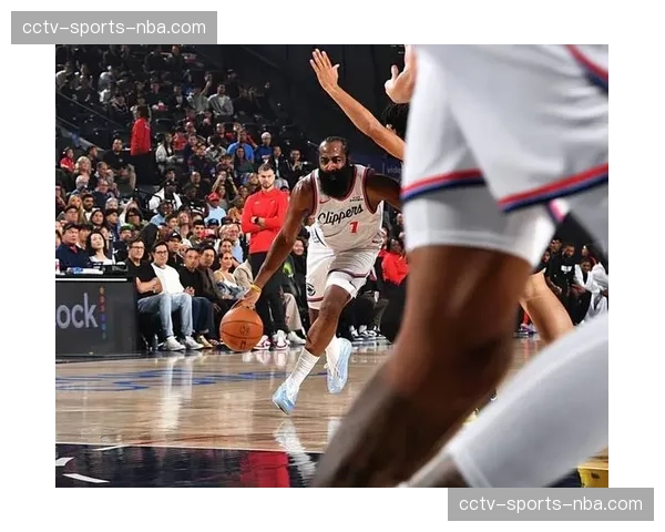 哈登转型组织核心骑士后场双核展现化学反应